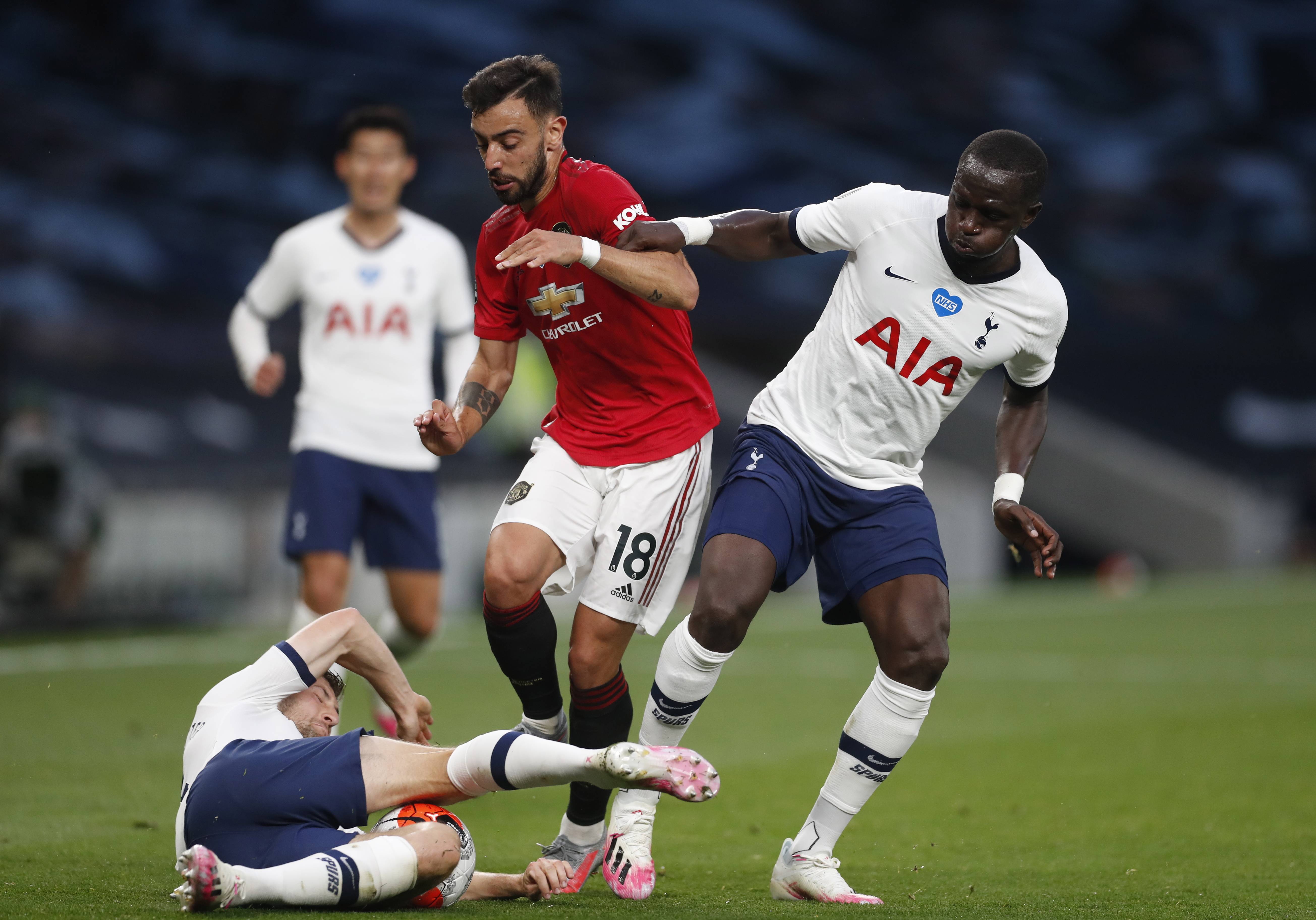 过引入更多 过引入更多